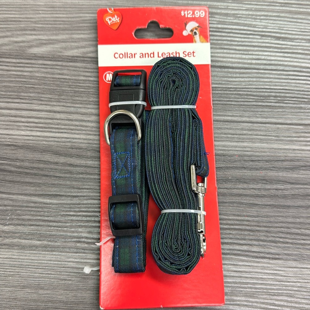 Pet Central Collar and Leash Set size medium adjustable color 14-20 inch 6 feet